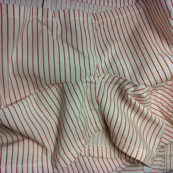 Vintage 1960s Shorts Women Size 11 White Red Striped Snap Pockets Hong Kong READ - Picture 15 of 15